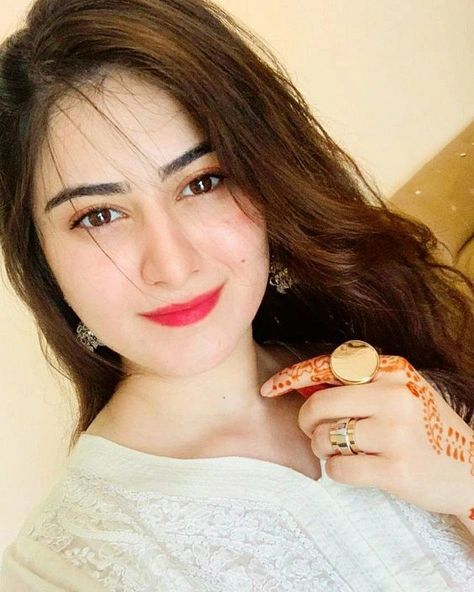 Priya – Air Hostess Escort Santacruz